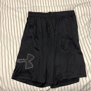 Mens basketball shorts